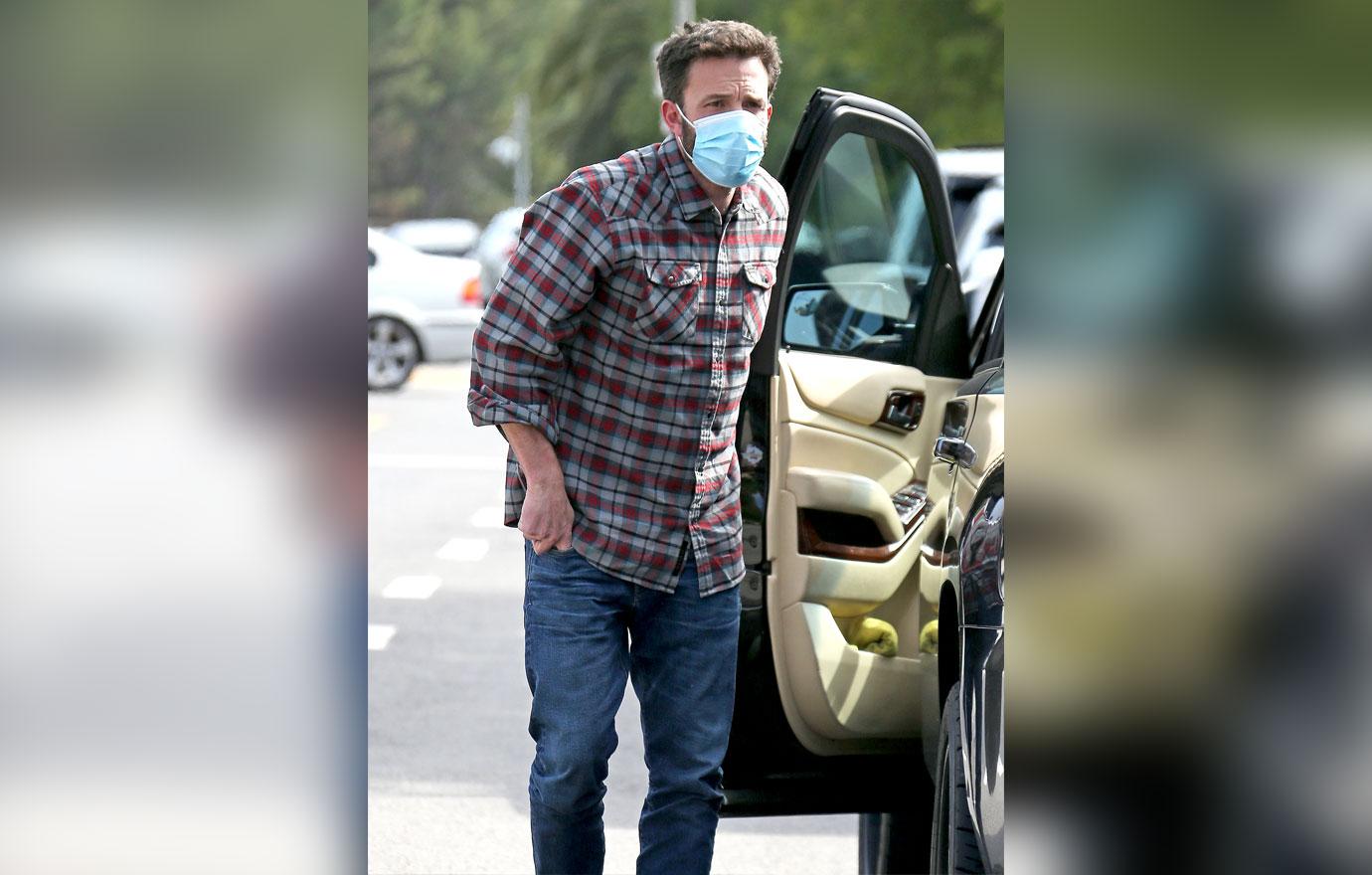 ben affleck picks up his son samuel from swimming practice