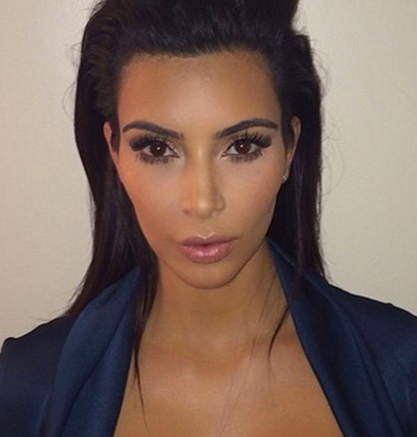 Kim Kardashian Goes on a Weight Rant on Twitter, Is Swearing Off Carbs ...