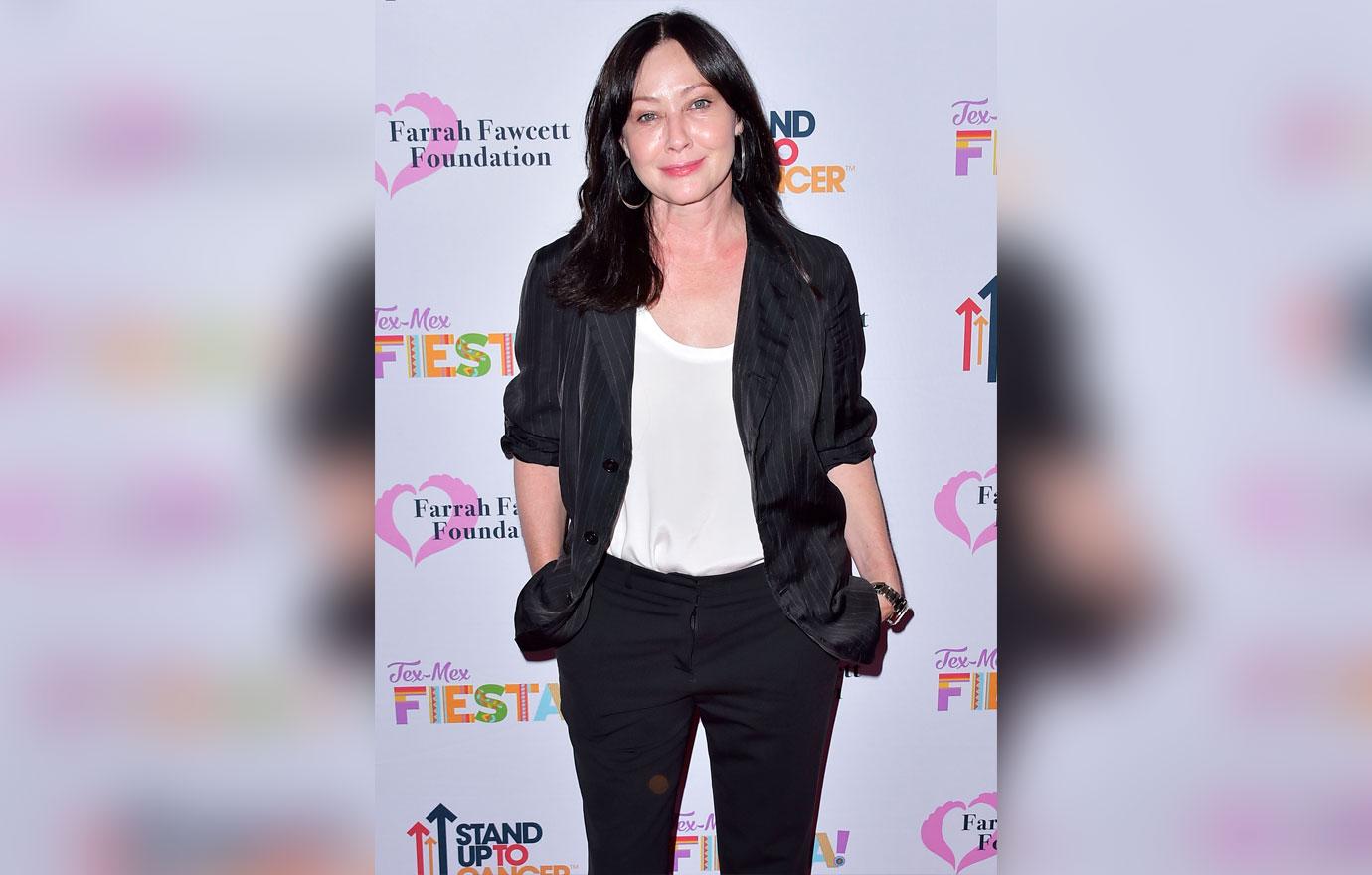 shannen doherty fighting to stay alive stage  breast cancer