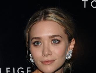 Ashley olsen celeb bio headshot.jpg