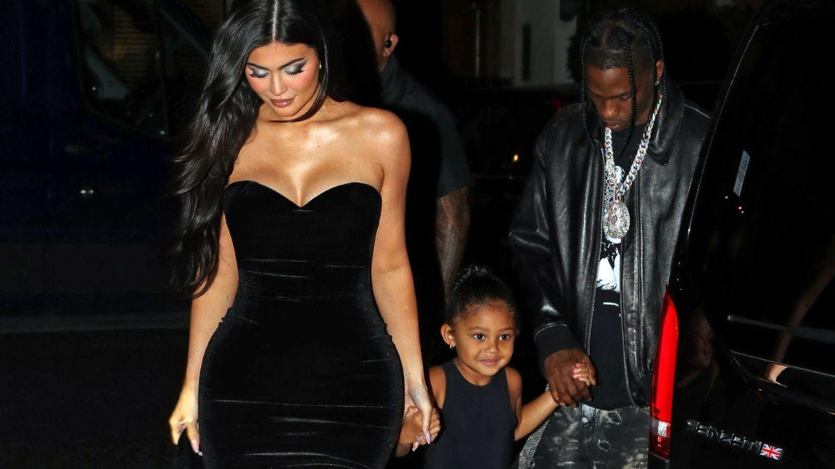 image of travis Scott and Kylie jenner and stormi