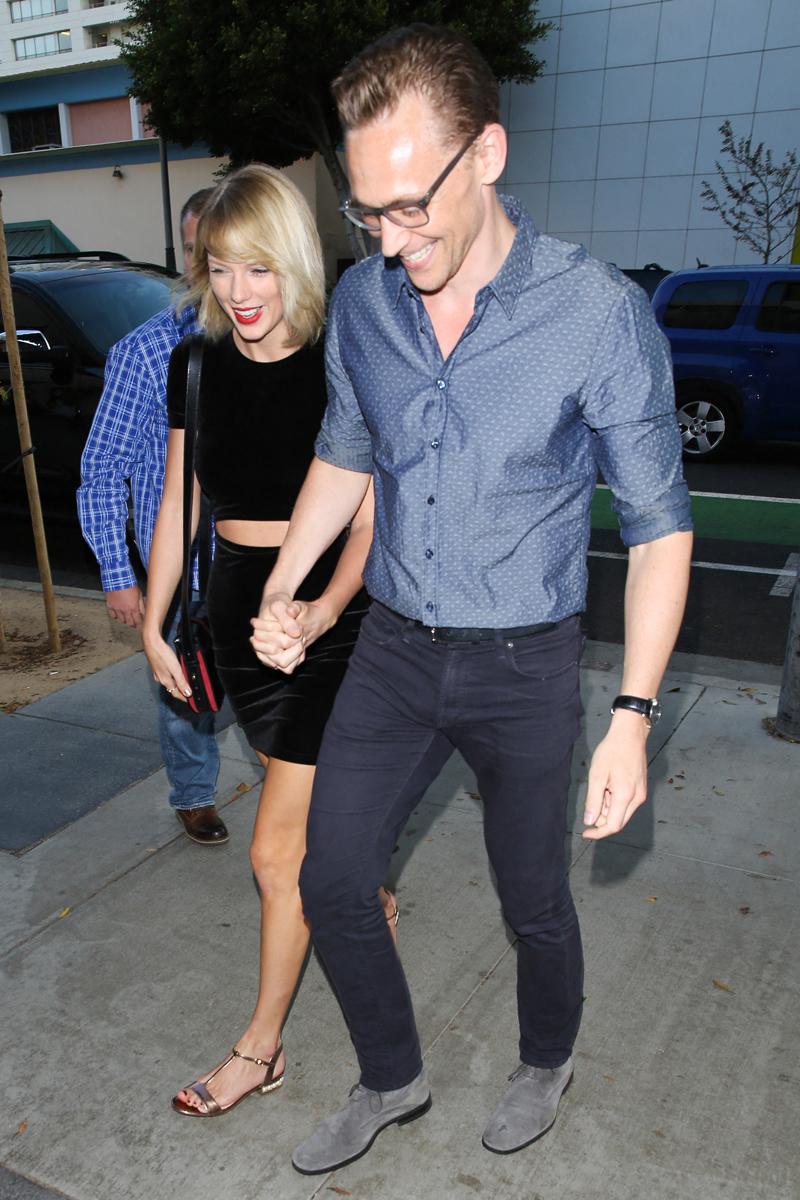 *PREMIUM EXCLUSIVE* Taylor Swift and Tom Hiddleston have a dinner date **WEB EMBARGO UNTIL 10AM PST ON 07/29/16**