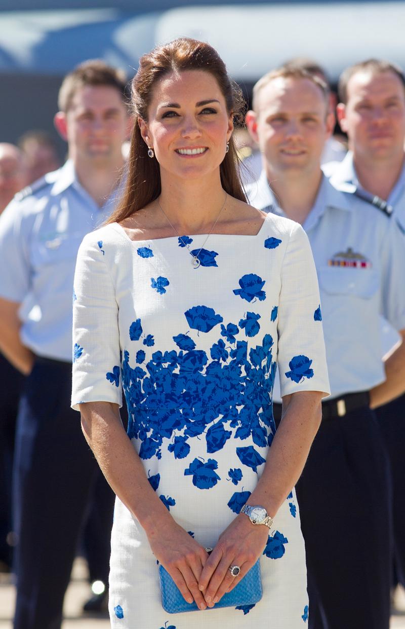 kate middleton white blue dress designer