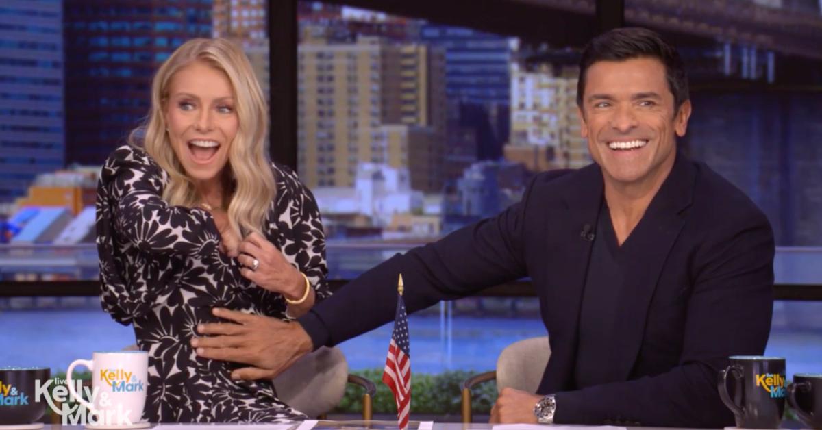Photo of Kelly Ripa and Mark Consuelos.
