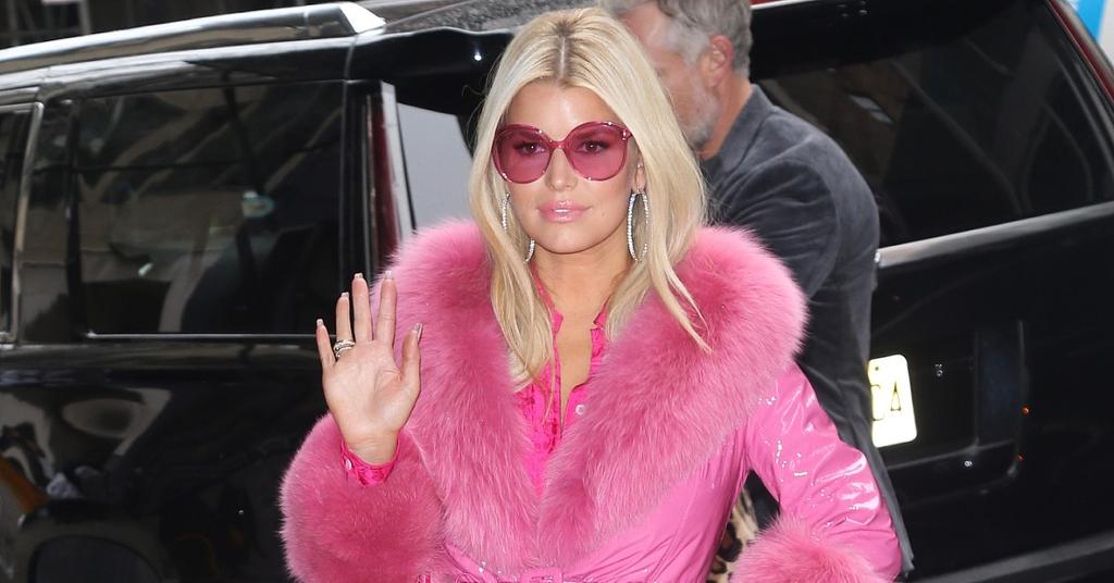 Jessica Simpson's 5 Most Iconic Outfits — Get The Looks