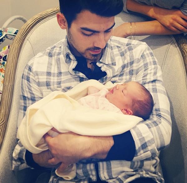 Joe jonas instagram