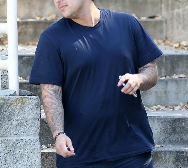 Rob Kardashian S Shocking Weight Gain The Real Reason He Can T Lose Weight