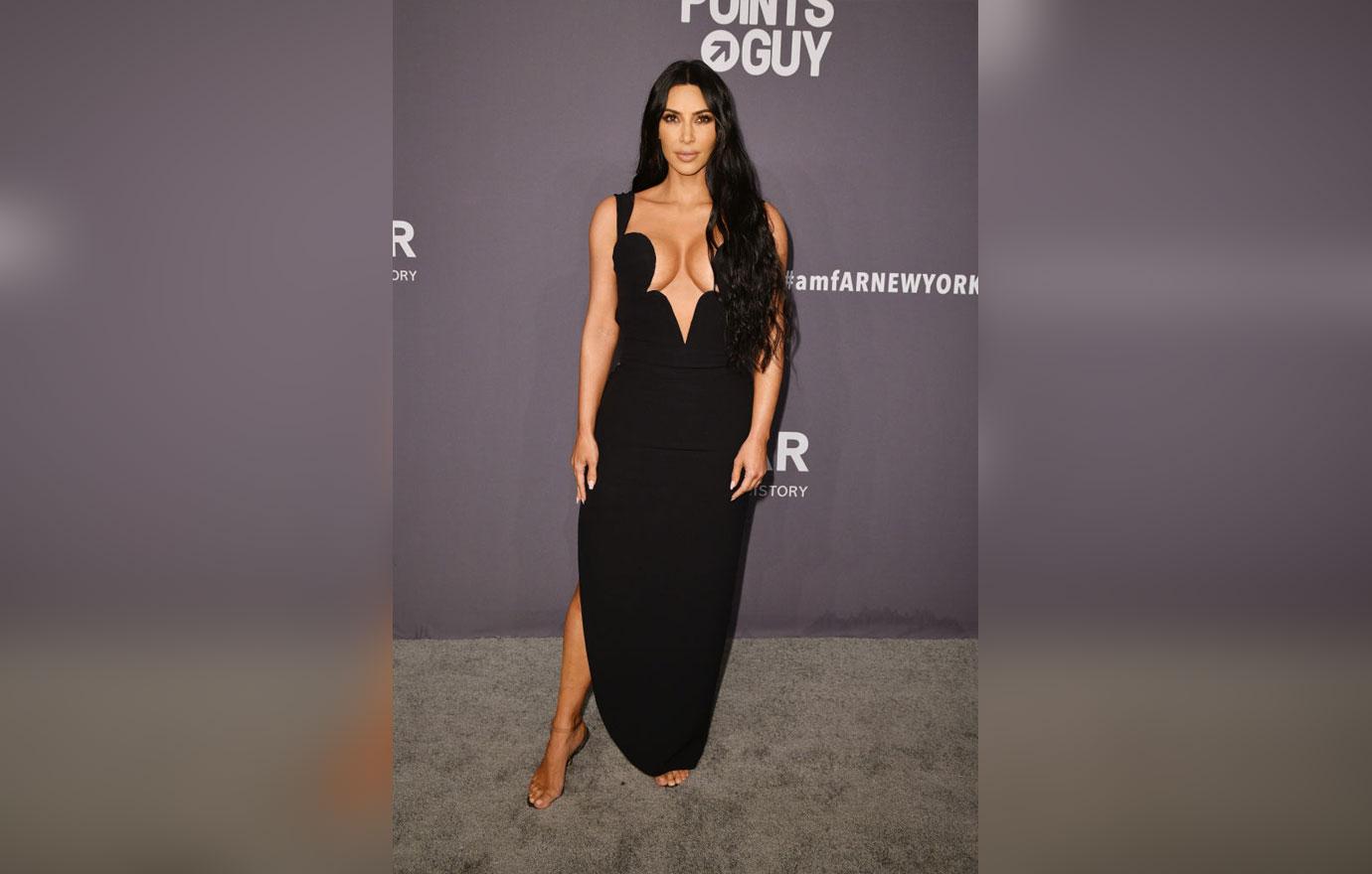 Kim Kardashian Poses On Red Carpet