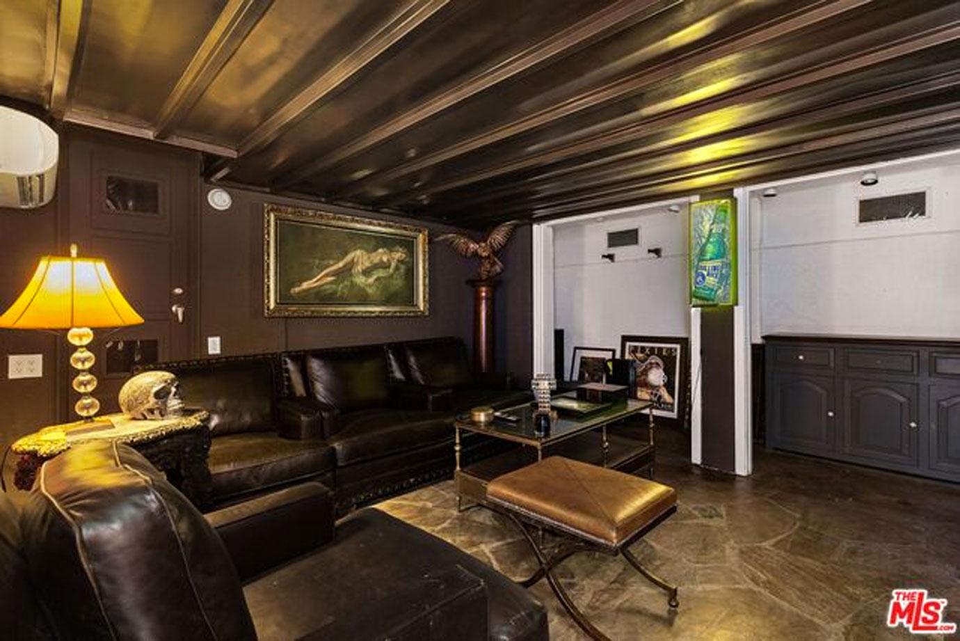 Jesse Metcalfe sells off the Sunset Strip