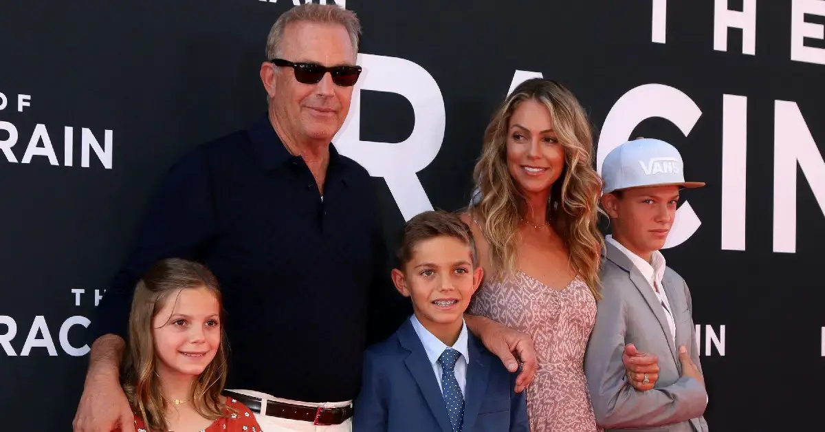 kevin costner kids together take care split christine baumgartner