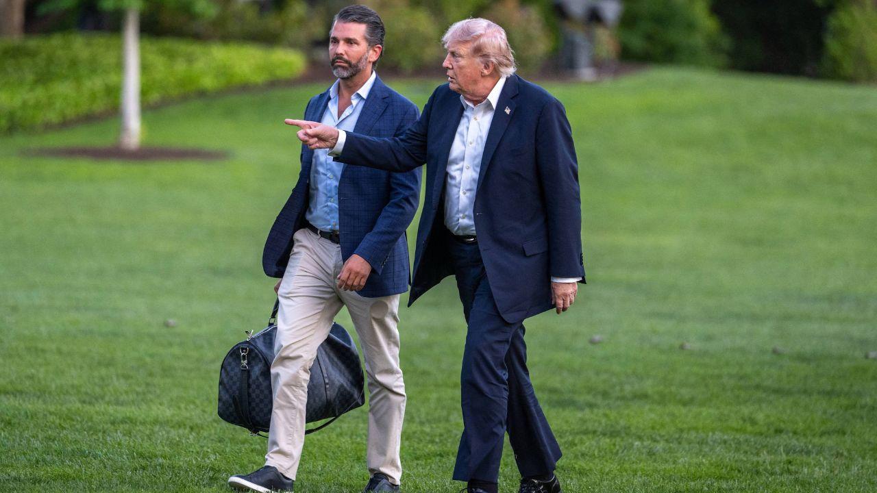 Photo of Democrats say there are 'no sacred cows' among the Trump family. 