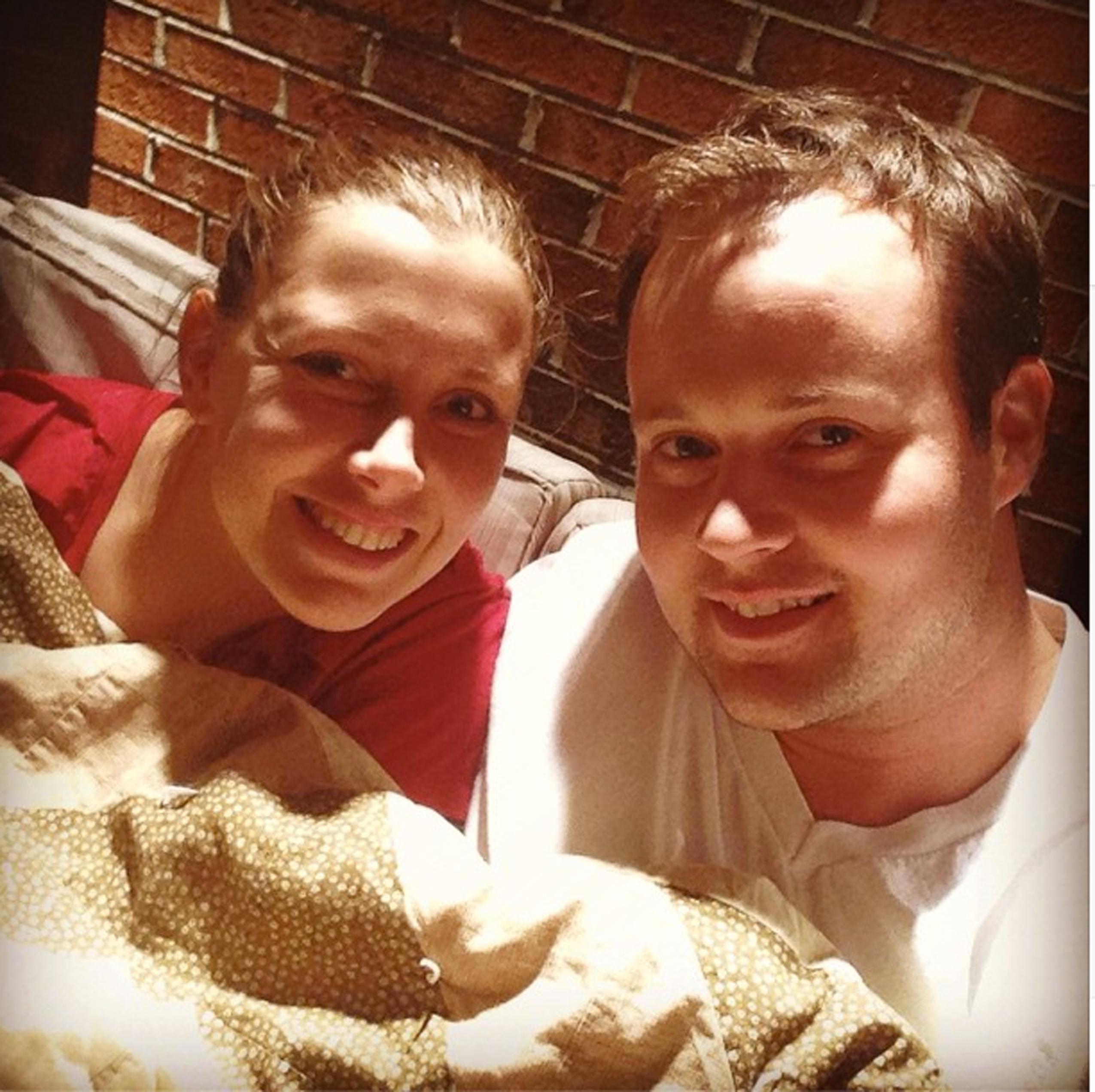 Josh duggar anna pregnant expecting rehab 06