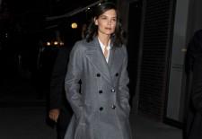 2010__02__katie_holmes_Feb10vert 225×155.jpg