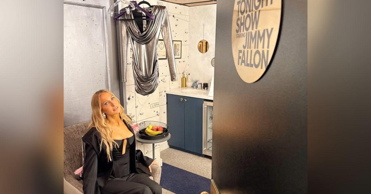 Image of Nikki Glaser worried about being 'family friendly.'