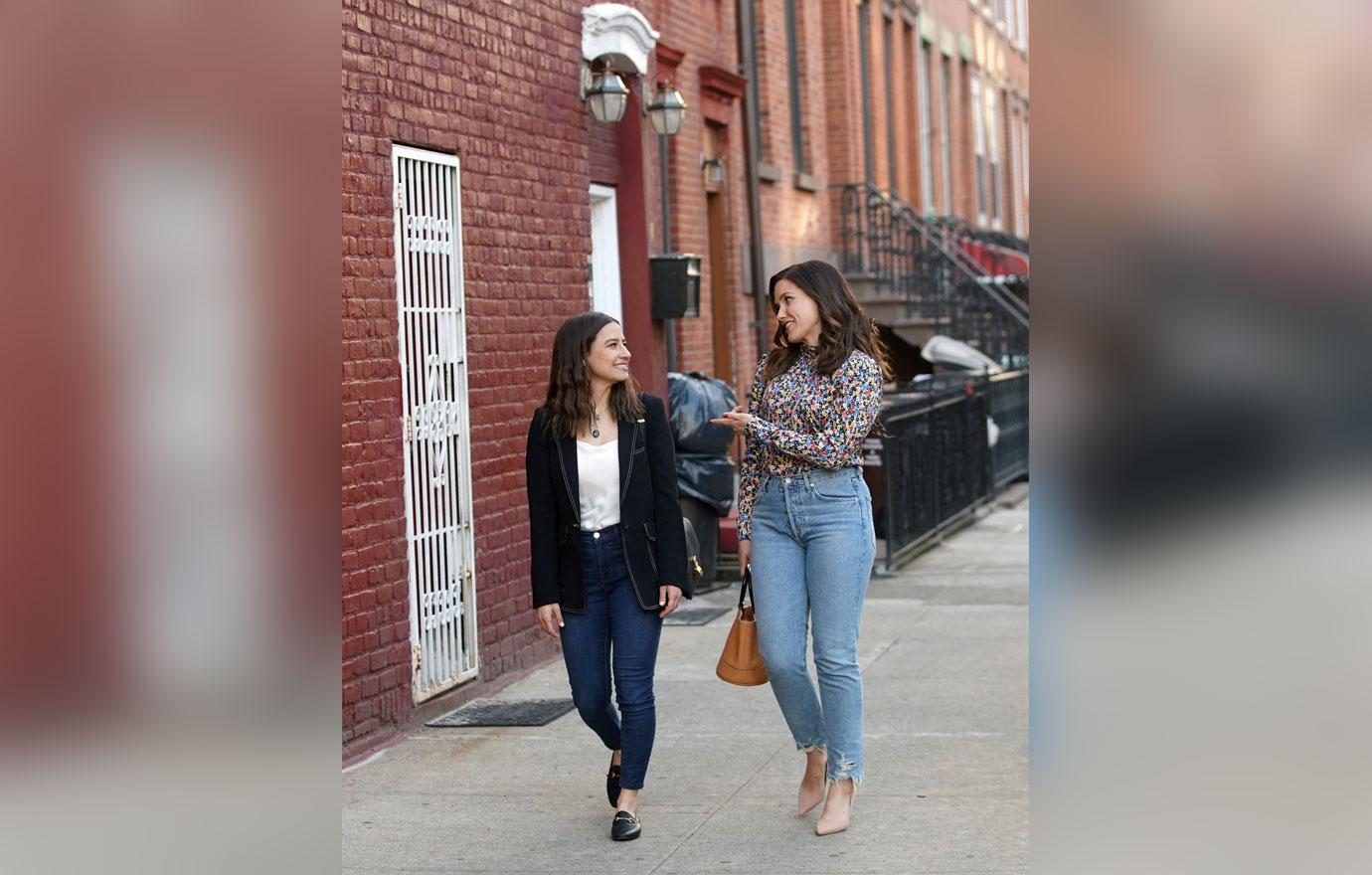 Ilana Glazer, Sophia Bush filming &#8220;False Positive&#8221;.