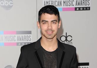 Joe jonas dec19ned.jpg