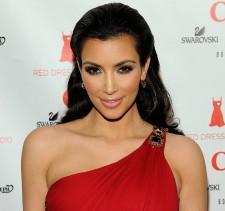 2010__03__okmagazine_kim kardashian 225×211.jpg