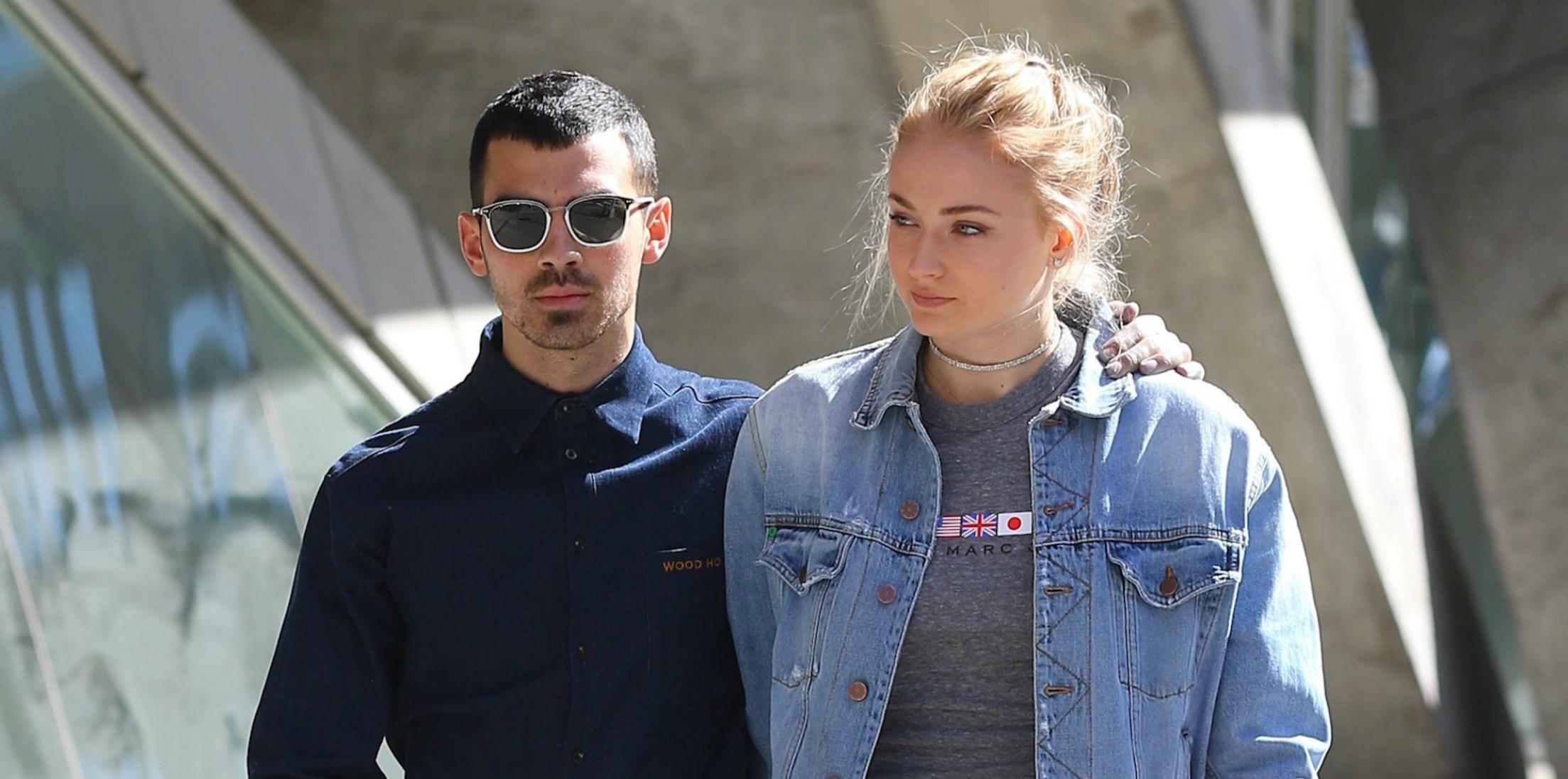 Joe jonas sophie turner engaged ring photo instagram h