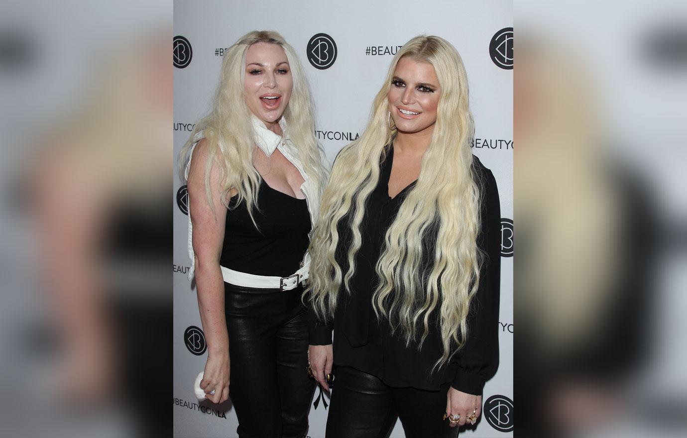 Joyce Bonelli, Jessica Simpson