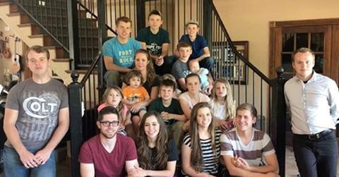 Duggars faking conservative views for TV hero