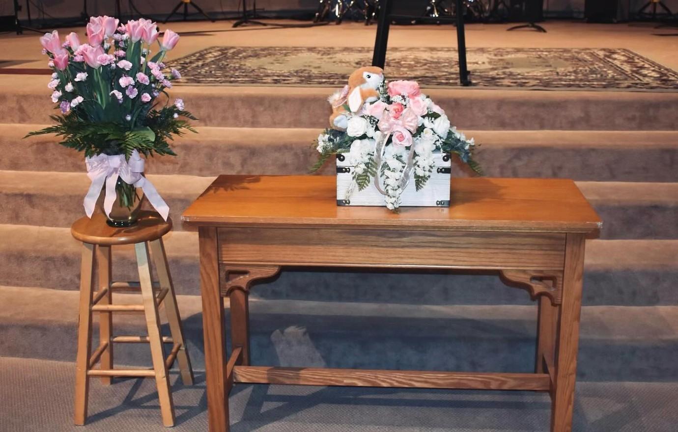 Jill Duggar Shares Photos Of Memorial Service After Tragic Stillbirth