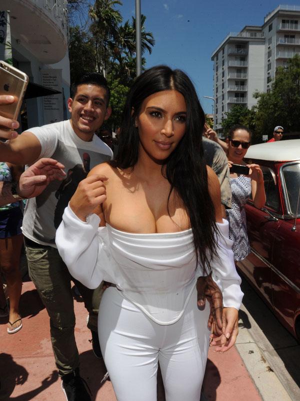 Kim kardashian corset weight loss