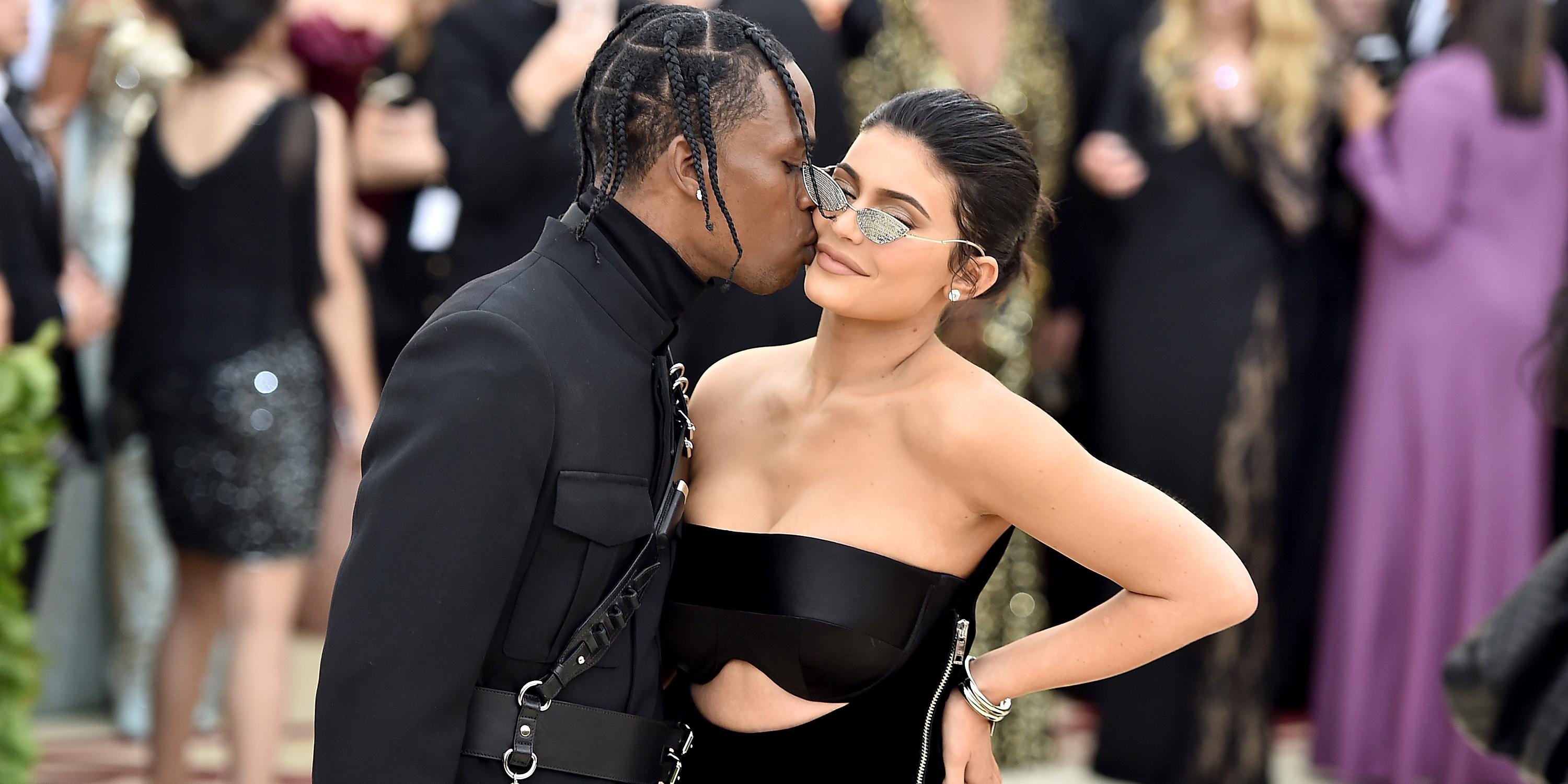 Heavenly Bodies: Fashion &amp; The Catholic Imagination Costume Institute Gala