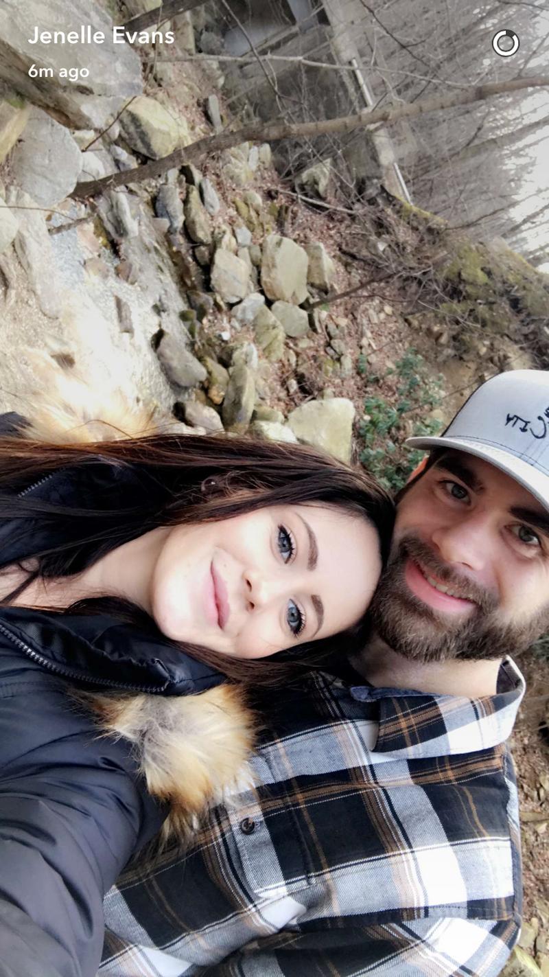 Teen mom jenelle evans engaged ring david eason 01