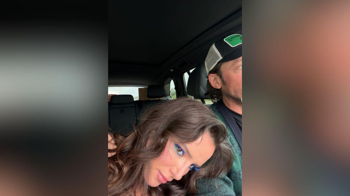 Image of Bella Thorne and Mark Emms do not have a wedding date yet.