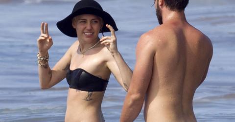 *PREMIUM EXCLUSIVE* Miley Cyrus & Patrick Schwarzenegger Get Frisky In Hawaii  *NO WEB, MUST CALL FOR PRICING*