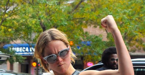 Jennifer Lawrence returns from Soul Cycle and shows her guns!