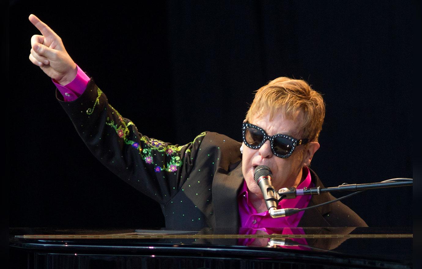 Elton John Gets Ear Infection, Cancels Orlando Concert