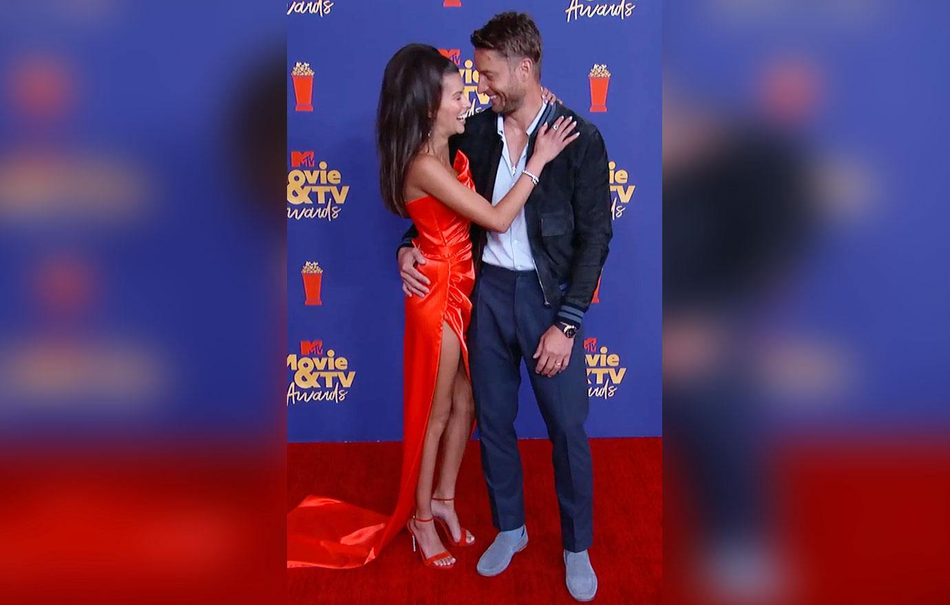 Justin Hartley, Sofia Pernas Wear Matching Rings At MTV Movie & TV ...