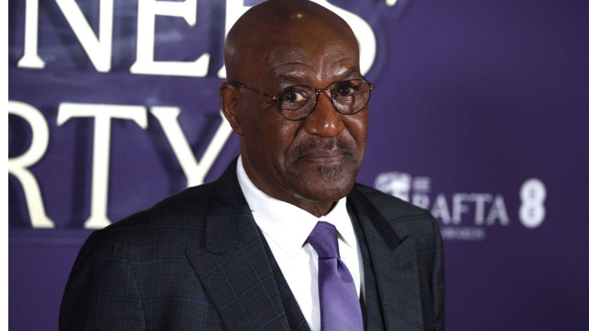Image of Actor Delroy Lindo did not react to John Davidson's slur.