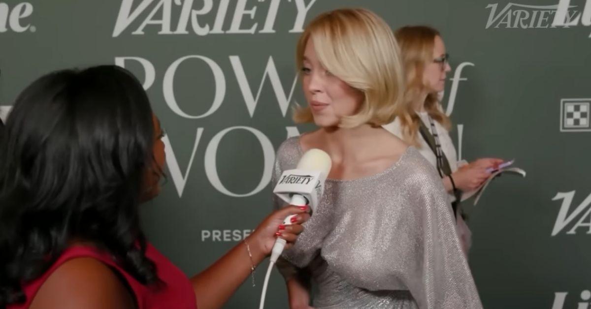 image of Amanda Seyfried joked she’d help her costar if she ever changed her mind about plastic surgery. 