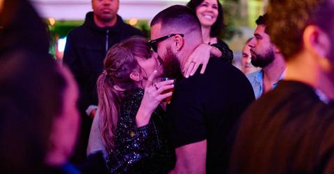 taylor swift thankful doesnt hide travis kelce relationship