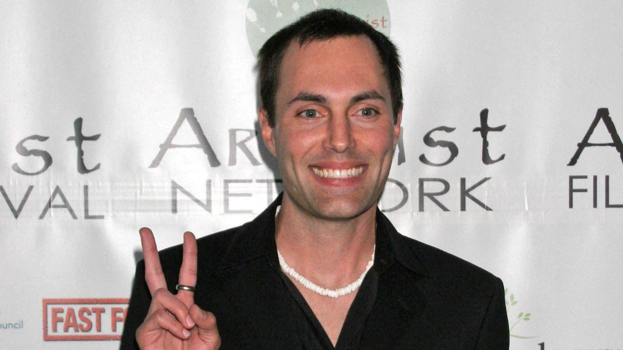 who is angelina jolie brother james haven came out gay