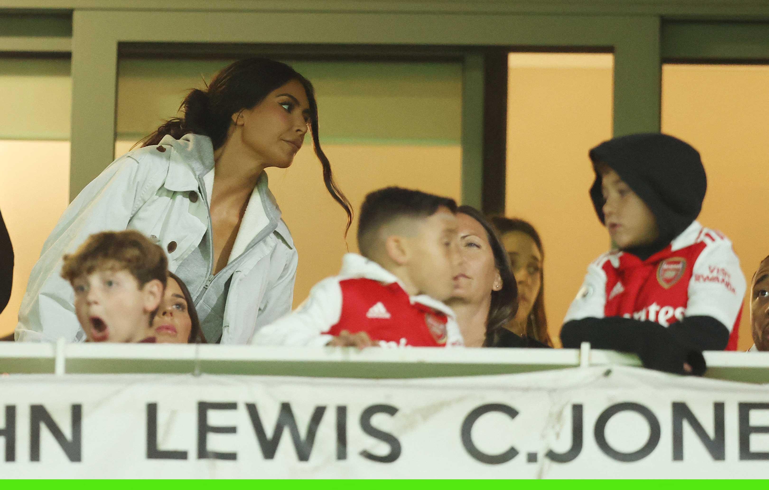 arsenal v sporting lisbon kim kardashian saint