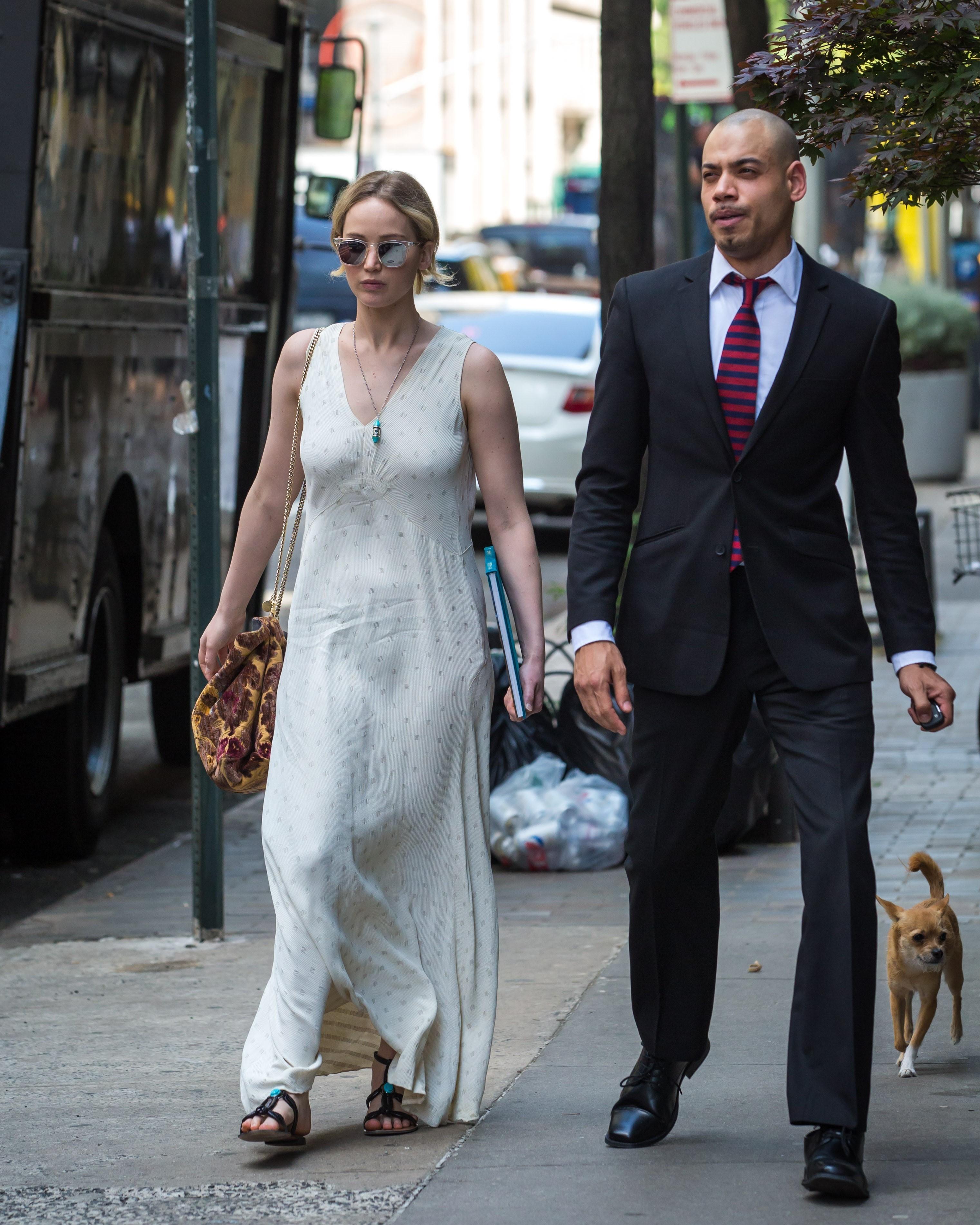 Jennifer Lawrence brings her pup, Pippi, along for day in the city