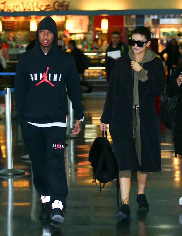 Kardashian hire spy tyga 02