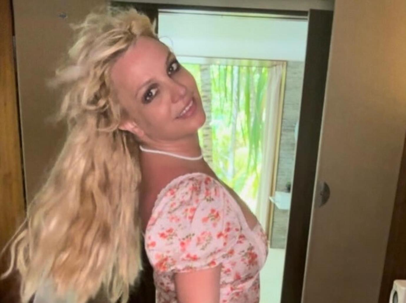 britney spears broken bone foot trauma head twists ankle