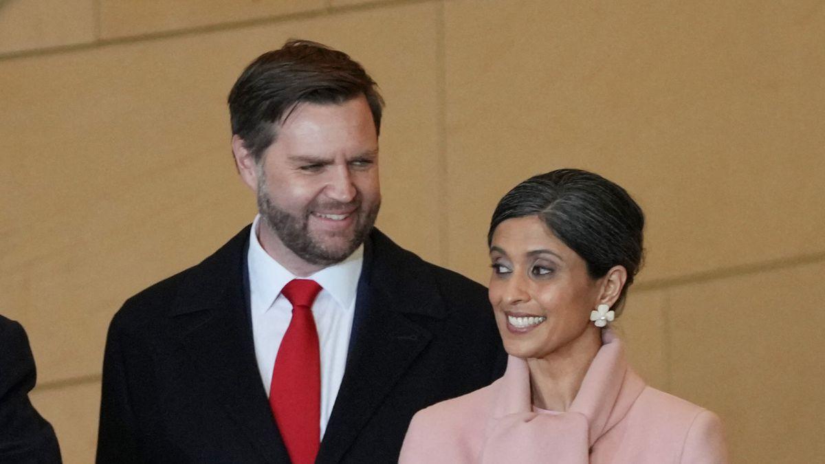 image of JD Vance and Usha Vance announced they are expecting their fourth child.