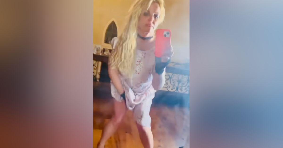 Image of Britney Spears was accused of watching her children sleep with a knife.