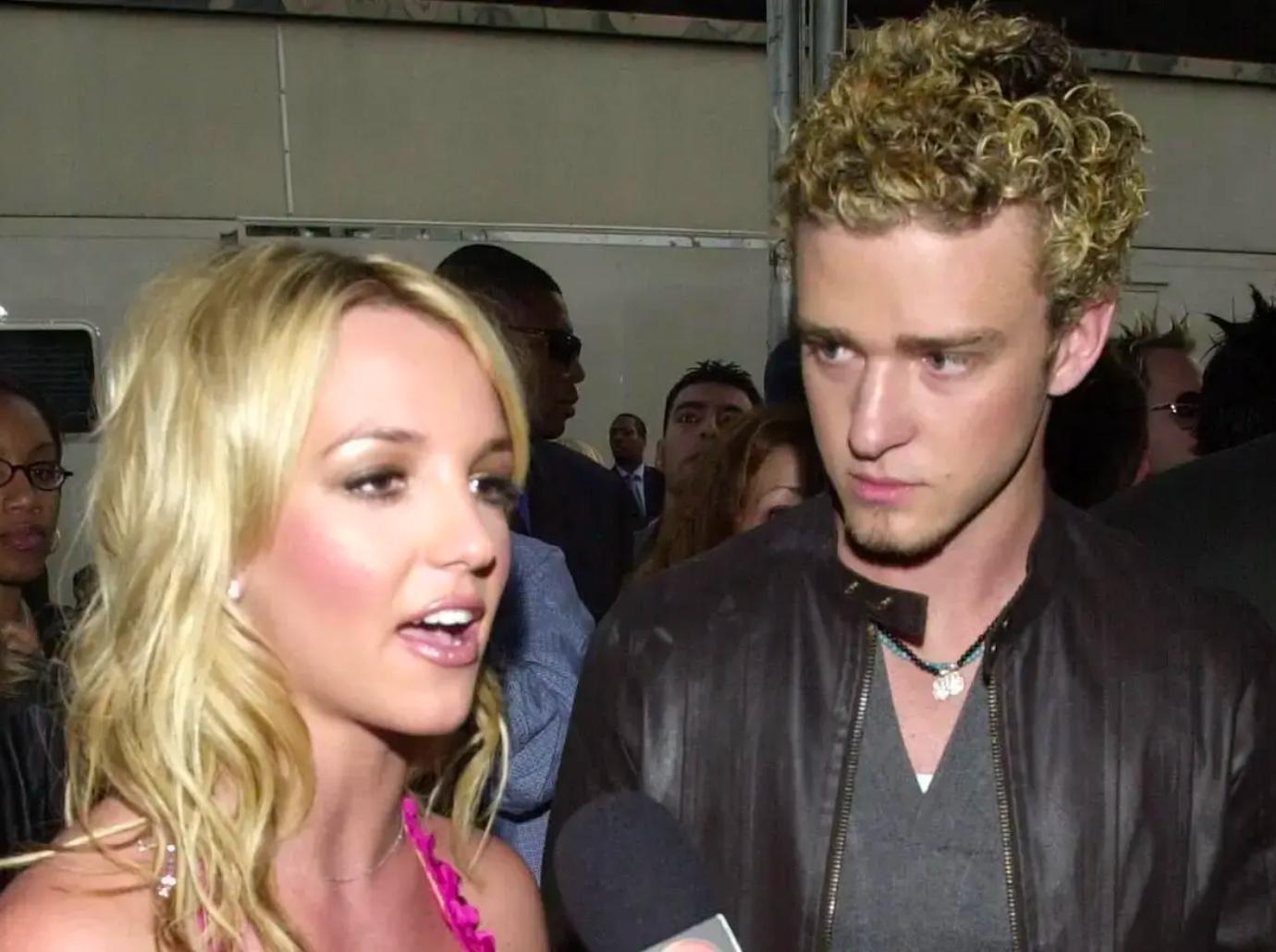 Justin Timberlake Was Asked Not To Perform Ex-Girlfriend Britney Spears'  'Cry Me A River' For This Reason But His Epic Reaction Is What Stole The  Show- Watch