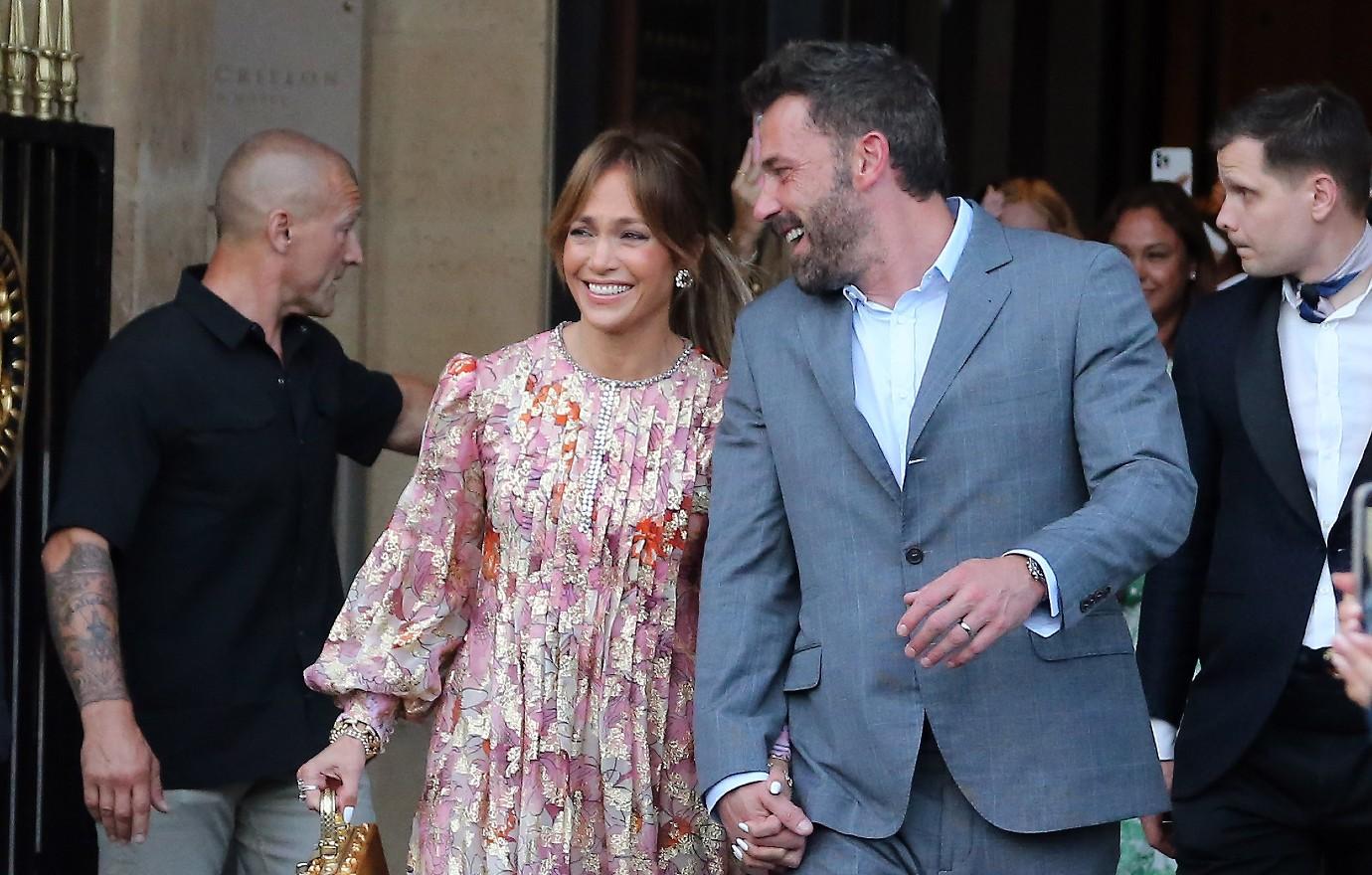 jennifer lopez ben affleck formal wedding details