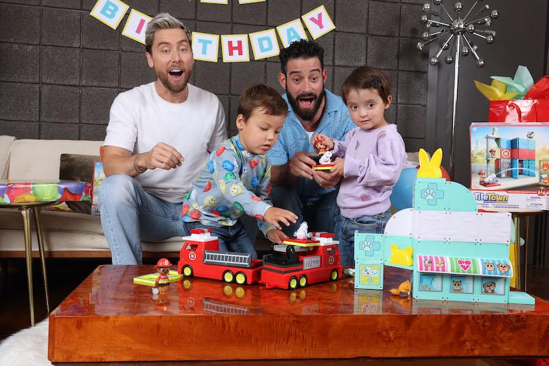 tile town lance bass  photo credit michael simon getty images