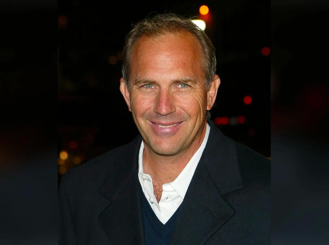 kevin costner estranged wife refuses vacate home divorce