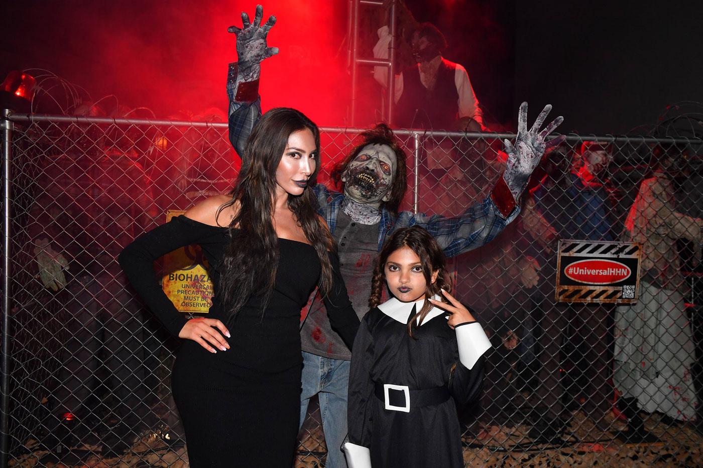 farrah-abraham-daughter-sophia-halloween-costume-photos