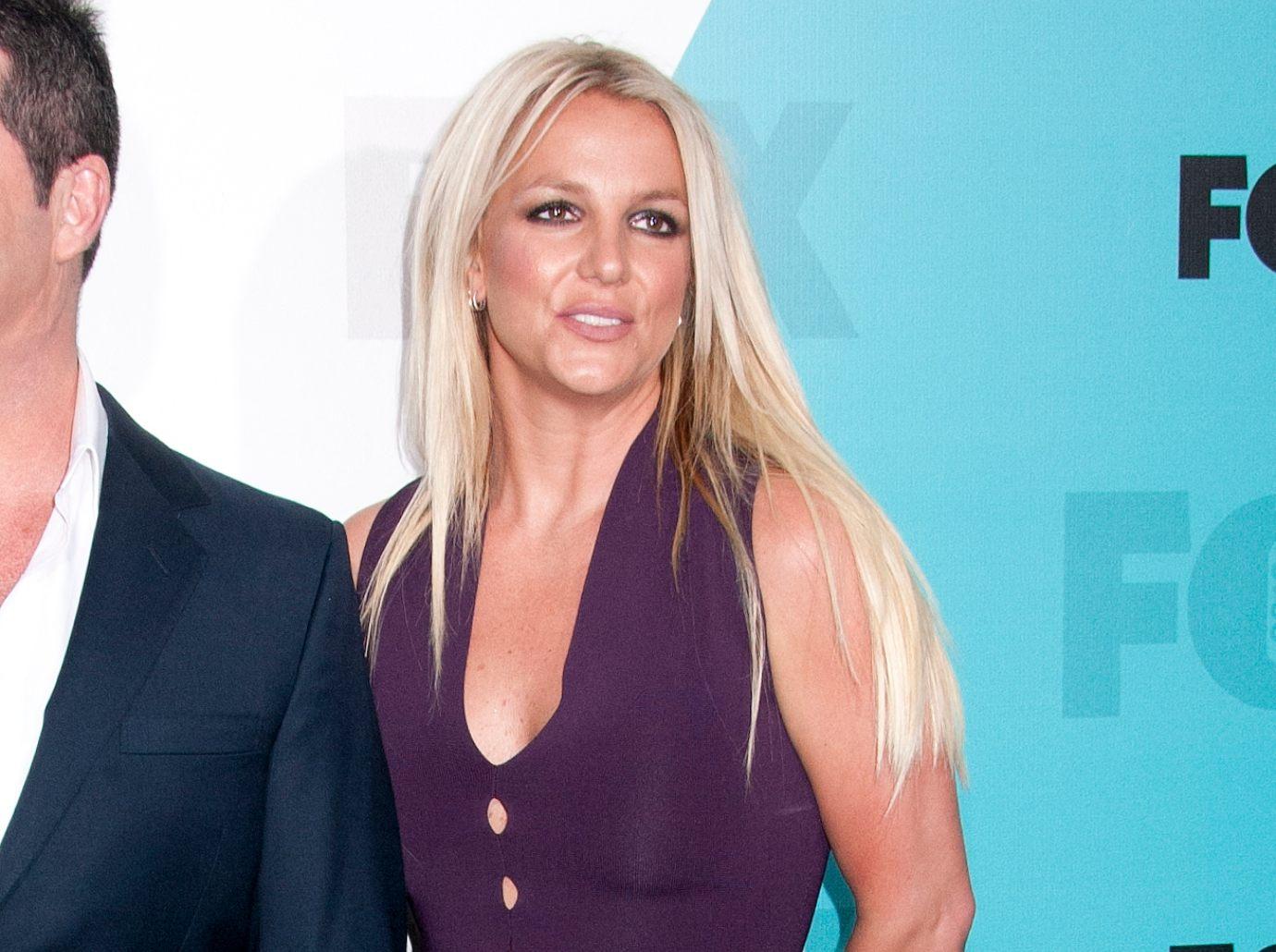 britney spears claims ghost attacked her germany  years ago