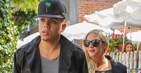Expecting Ashlee Simpson and Evan Ross have lunch for three at The Ivy